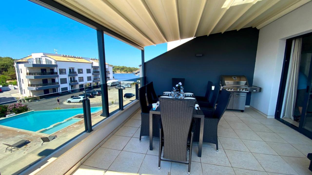 Appartement Penthouse No6 à Medulin Extérieur photo