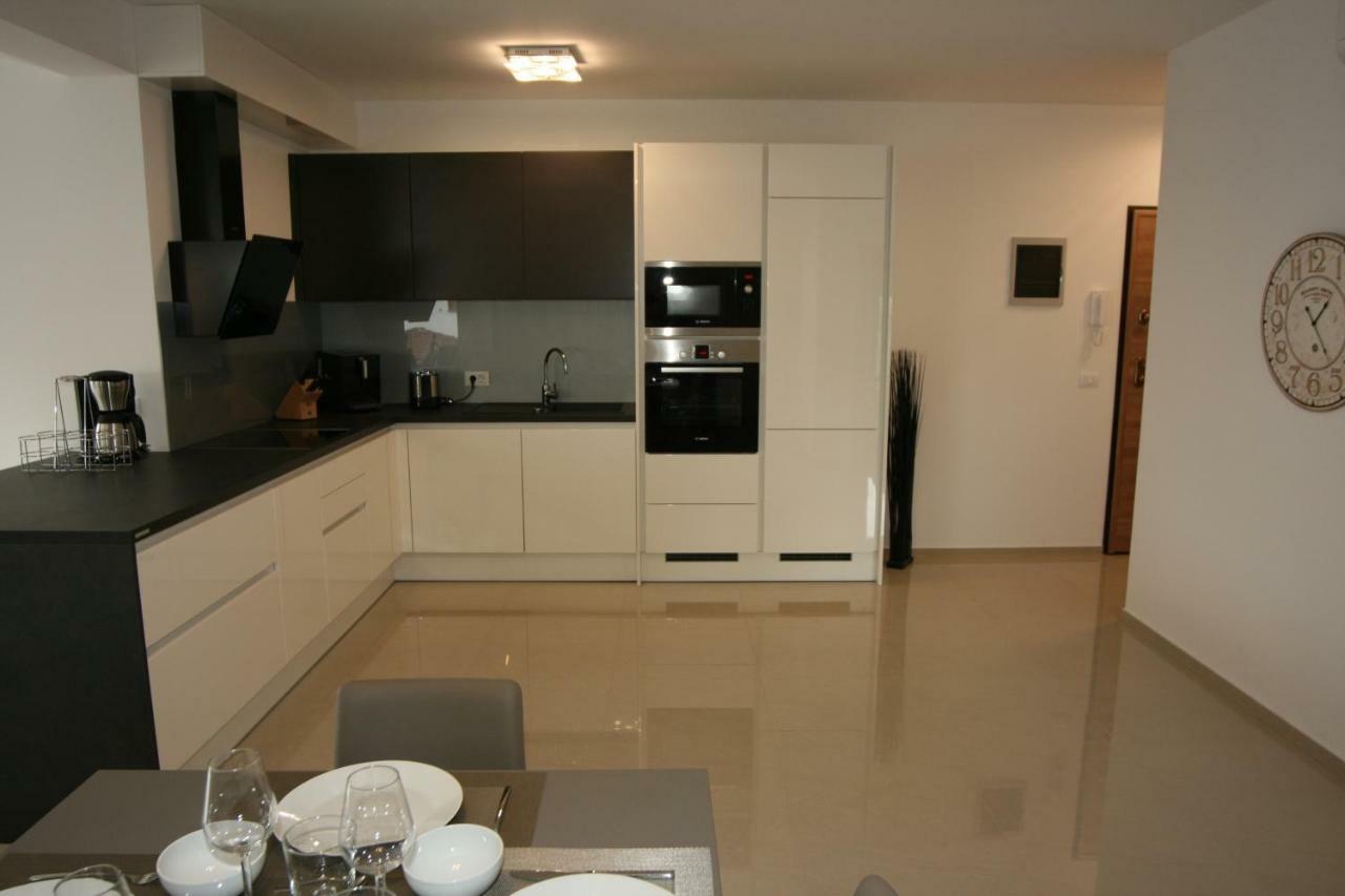 Appartement Penthouse No6 à Medulin Extérieur photo